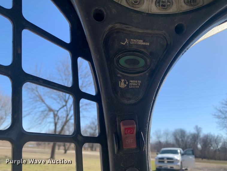 image for item MM9731 2015 Bobcat T590  tracked skid steer loader