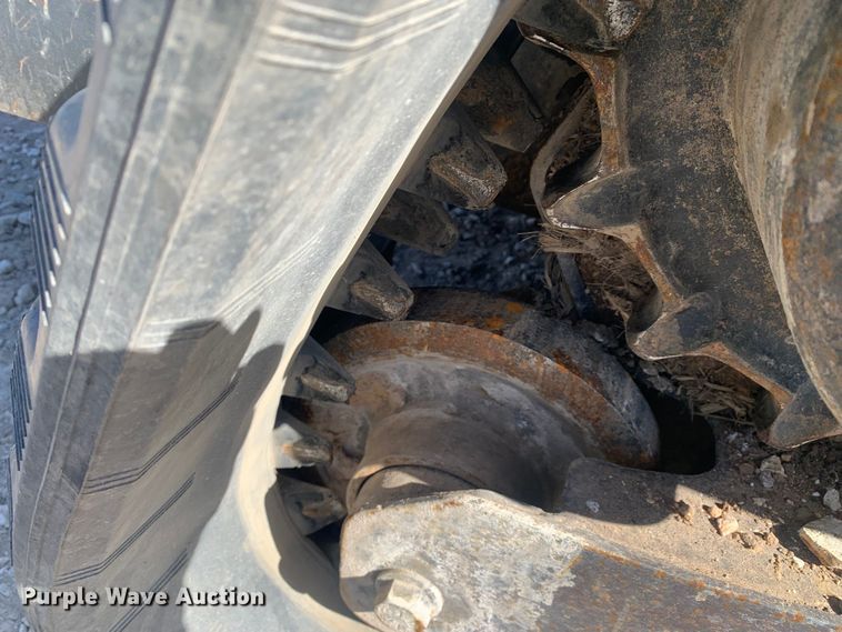 image for item MM9731 2015 Bobcat T590  tracked skid steer loader