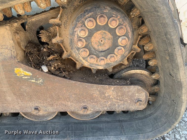 image for item MM9731 2015 Bobcat T590  tracked skid steer loader