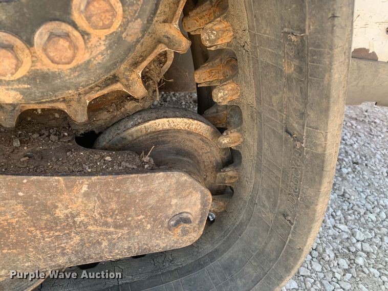 image for item MM9731 2015 Bobcat T590  tracked skid steer loader