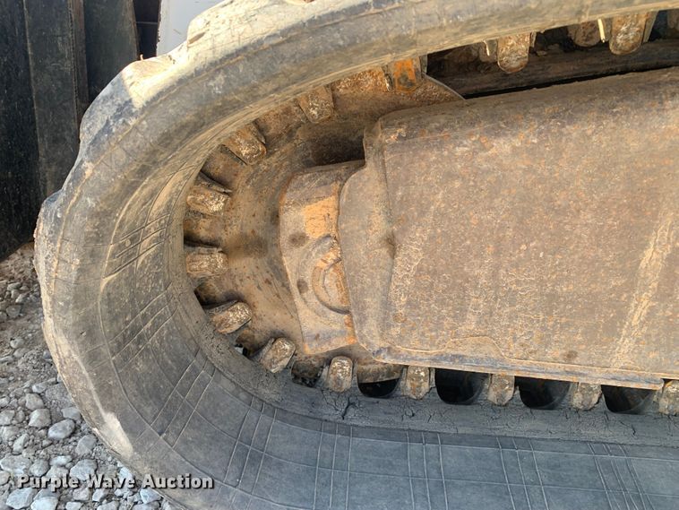 image for item MM9731 2015 Bobcat T590  tracked skid steer loader