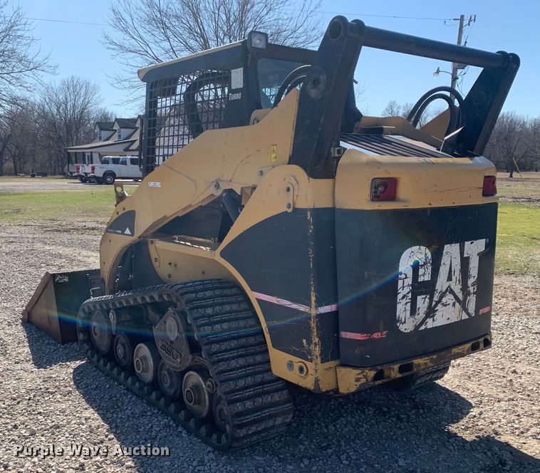 image for item MM9732 2005 Caterpillar 257B  tracked skid steer loader