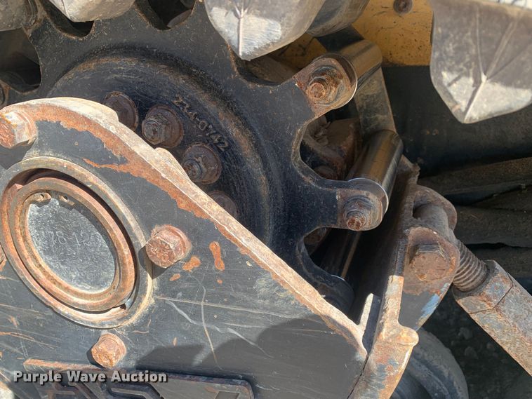 image for item MM9732 2005 Caterpillar 257B  tracked skid steer loader