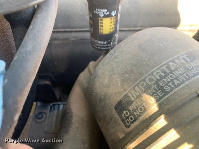 image for item MM9738 John Deere 4700  MFWD tractor