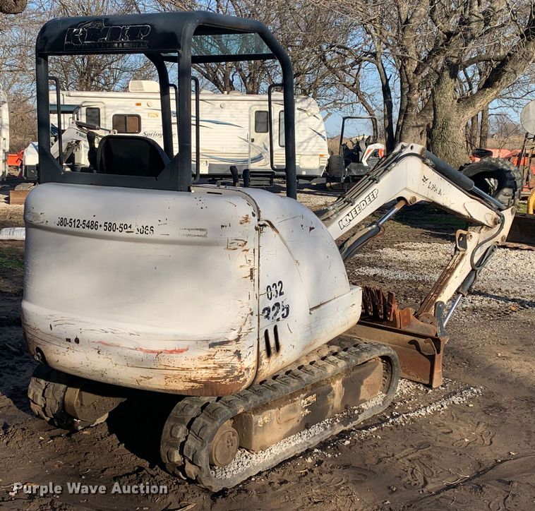 image for item MM9740 2004 Bobcat 325G  mini excavator