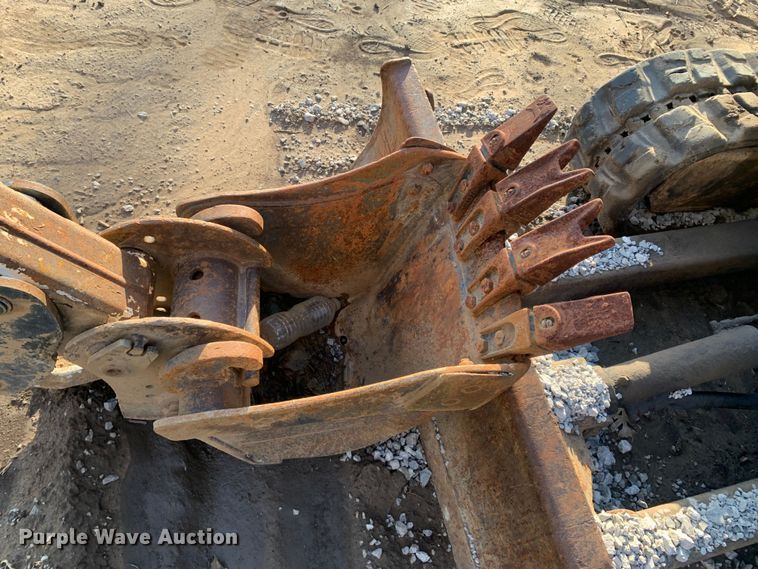 image for item MM9740 2004 Bobcat 325G  mini excavator