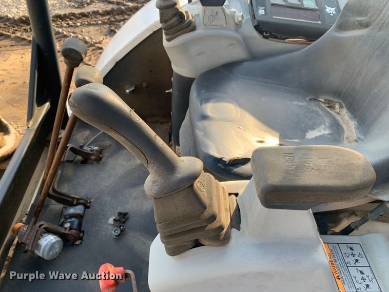 image for item MM9740 2004 Bobcat 325G  mini excavator