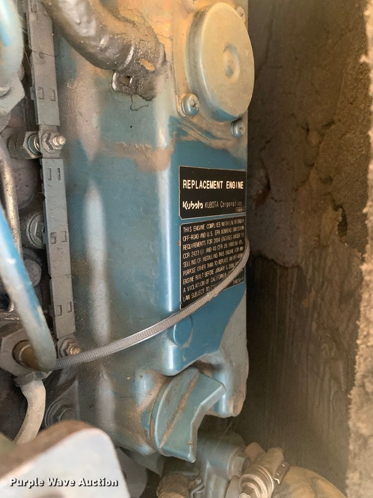 image for item MM9740 2004 Bobcat 325G  mini excavator