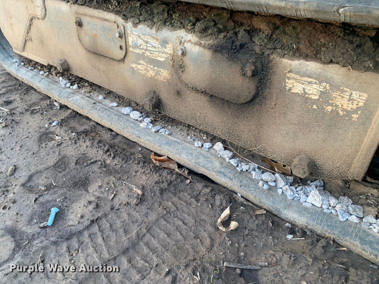 image for item MM9740 2004 Bobcat 325G  mini excavator