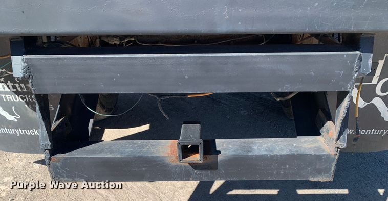 image for item MM9751 1996 Ford F450 Super Duty  flatbed truck