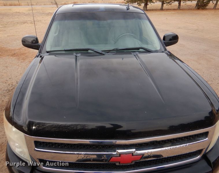 image for item MP9057 2008 Chevrolet Silverado 1500  Ext. Cab pickup truck