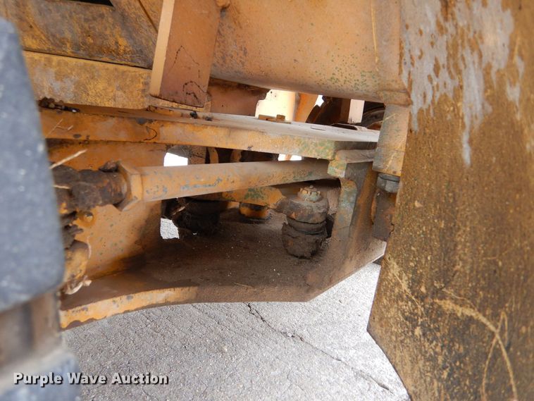 image for item MT9818 Komatsu FG25C-8  forklift