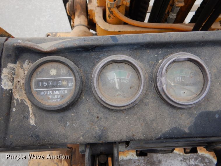 image for item MT9818 Komatsu FG25C-8  forklift