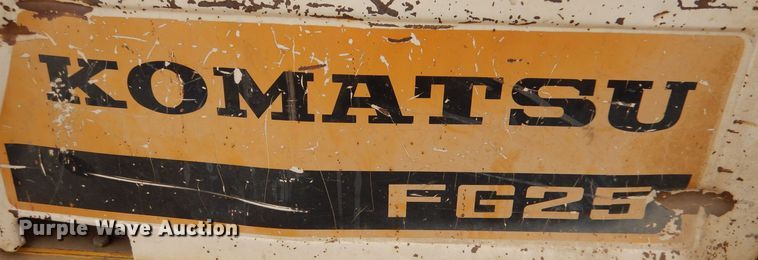 image for item MT9818 Komatsu FG25C-8  forklift