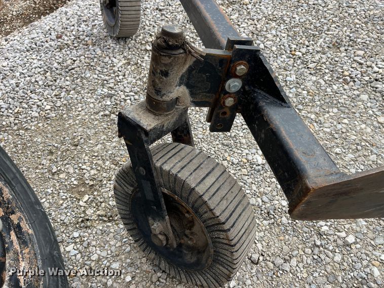 image for item MW9492 Rhino RSM6H  flail mower