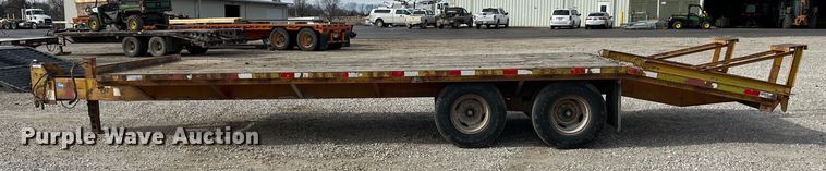 image for item MW9493 2001 Kiefer  equipment trailer