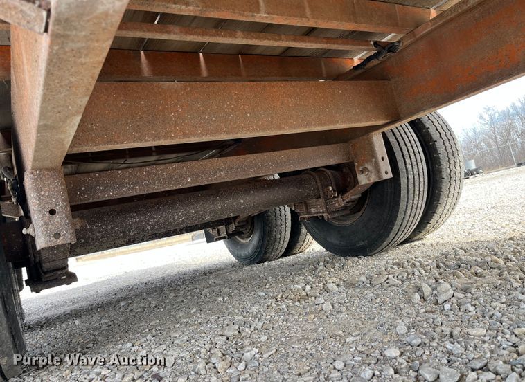 image for item MW9493 2001 Kiefer  equipment trailer