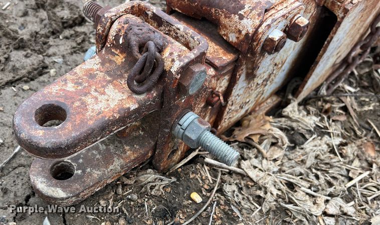 image for item MW9505 Dry fertilizer spreader trailer frame