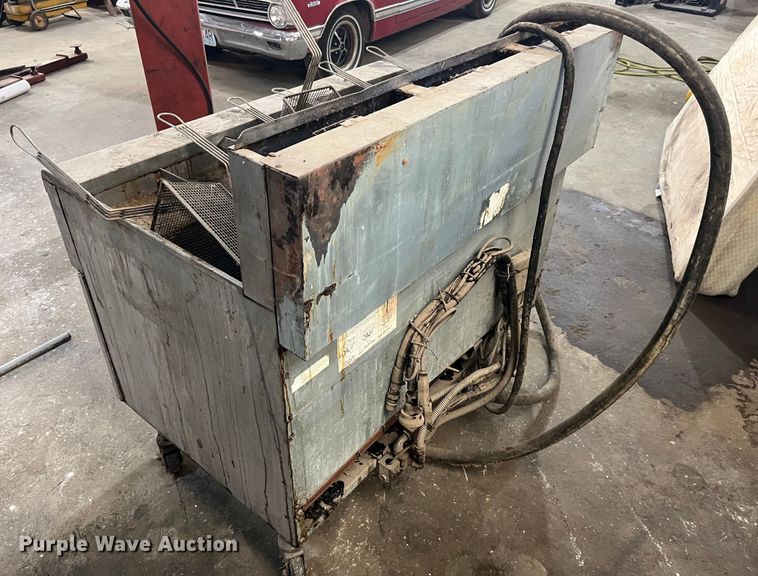 image for item MW9517 Frymaster BIPH355-6CSD  deep fryer