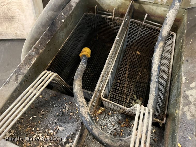 image for item MW9517 Frymaster BIPH355-6CSD  deep fryer