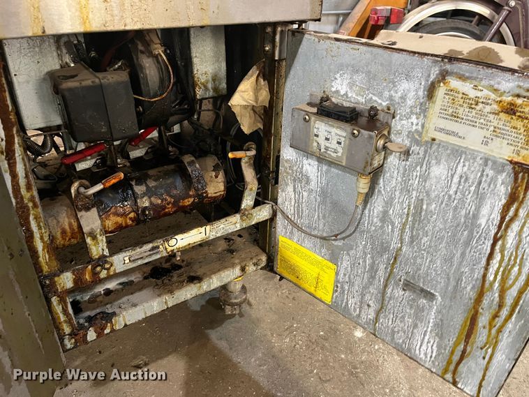 image for item MW9517 Frymaster BIPH355-6CSD  deep fryer