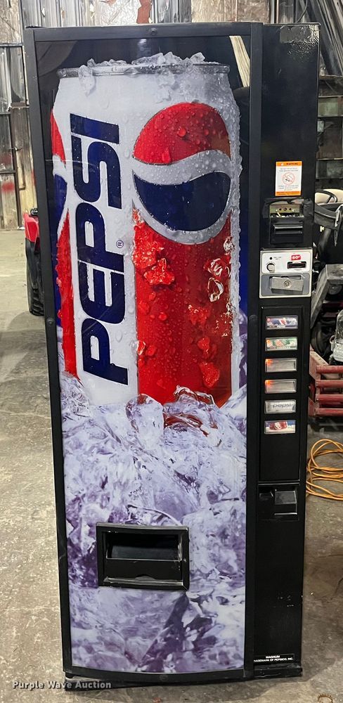 image for item MW9518 Dixie-Narco DNCB276MC/162-6PE2369  vending machine