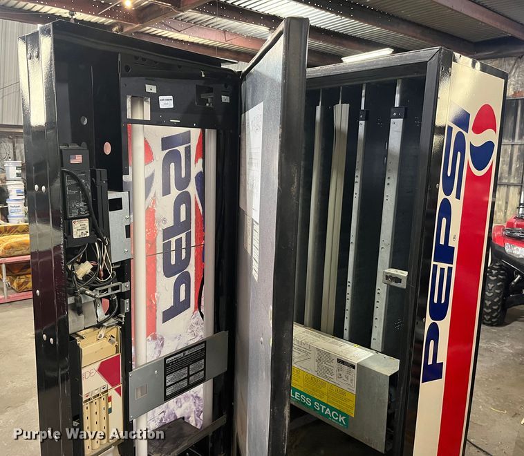 image for item MW9518 Dixie-Narco DNCB276MC/162-6PE2369  vending machine