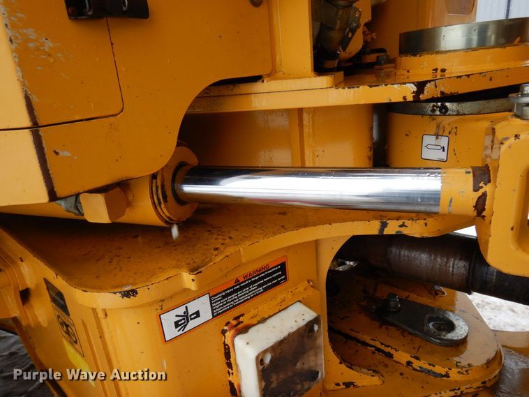 image for item AF9272 2012 John Deere 460E  haul truck