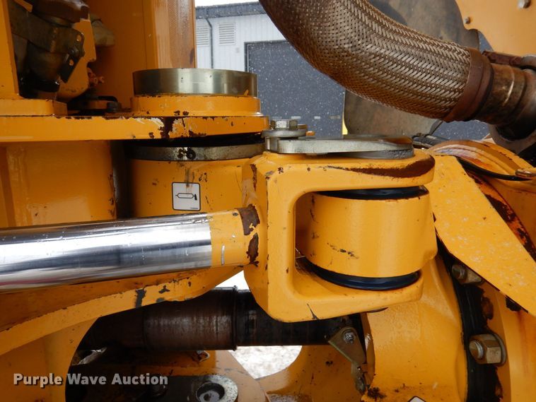 image for item AF9272 2012 John Deere 460E  haul truck