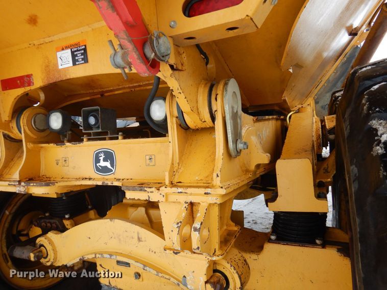 image for item AF9272 2012 John Deere 460E  haul truck