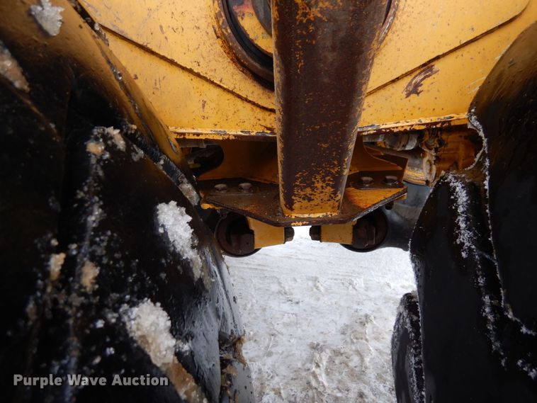 image for item AF9272 2012 John Deere 460E  haul truck