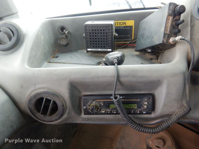 image for item AF9272 2012 John Deere 460E  haul truck