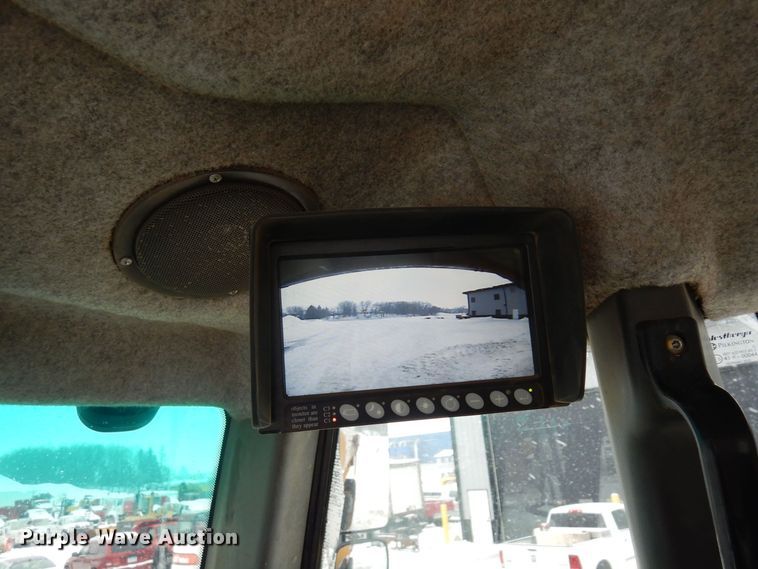 image for item AF9272 2012 John Deere 460E  haul truck