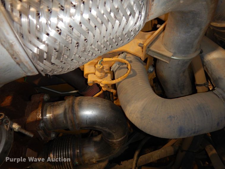 image for item AF9272 2012 John Deere 460E  haul truck