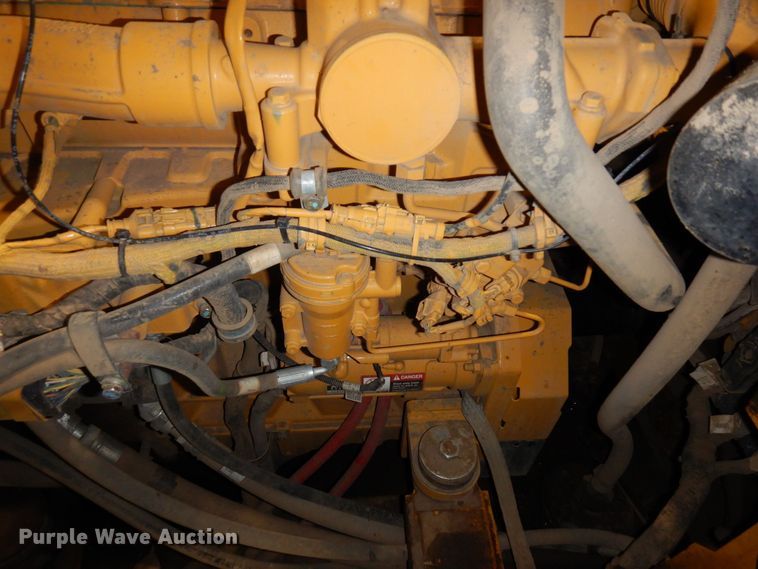 image for item AF9272 2012 John Deere 460E  haul truck