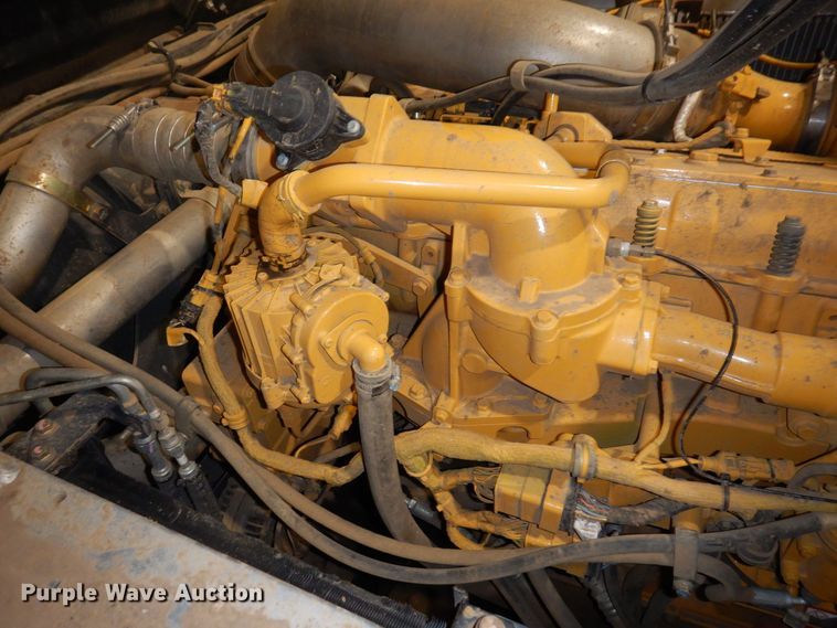 image for item AF9272 2012 John Deere 460E  haul truck