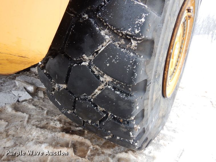 image for item AF9272 2012 John Deere 460E  haul truck