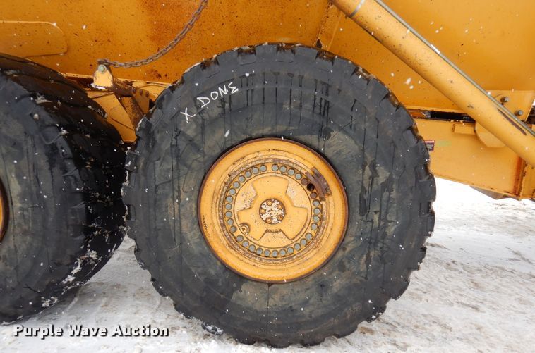 image for item AF9272 2012 John Deere 460E  haul truck