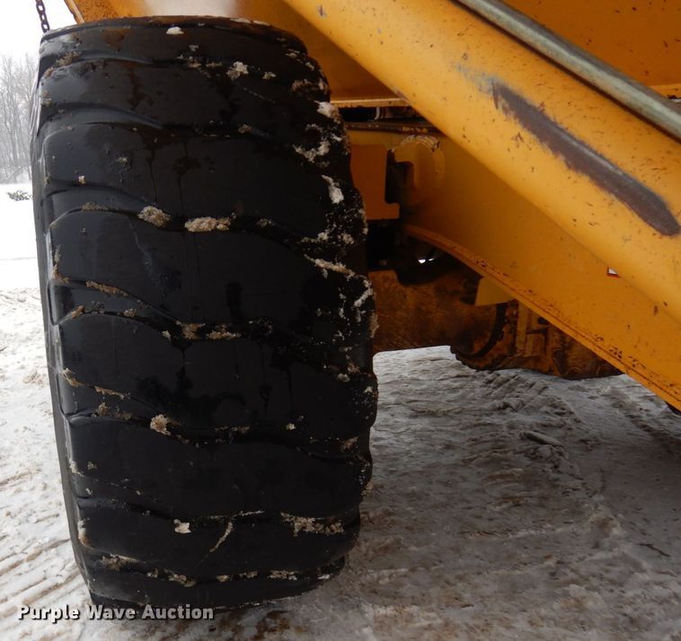 image for item AF9272 2012 John Deere 460E  haul truck