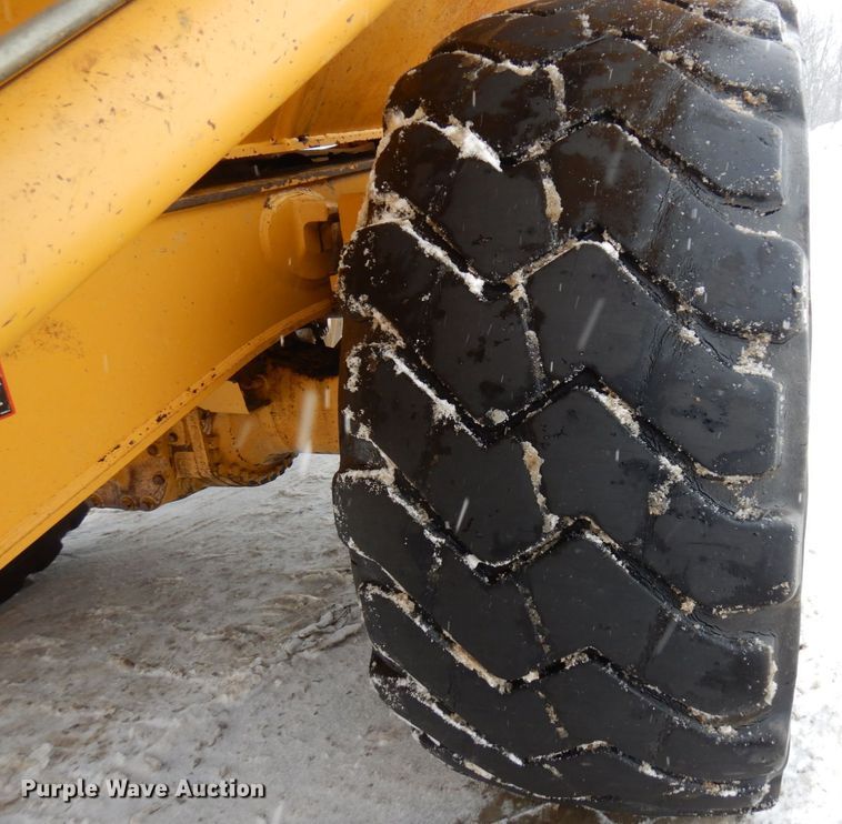 image for item AF9272 2012 John Deere 460E  haul truck