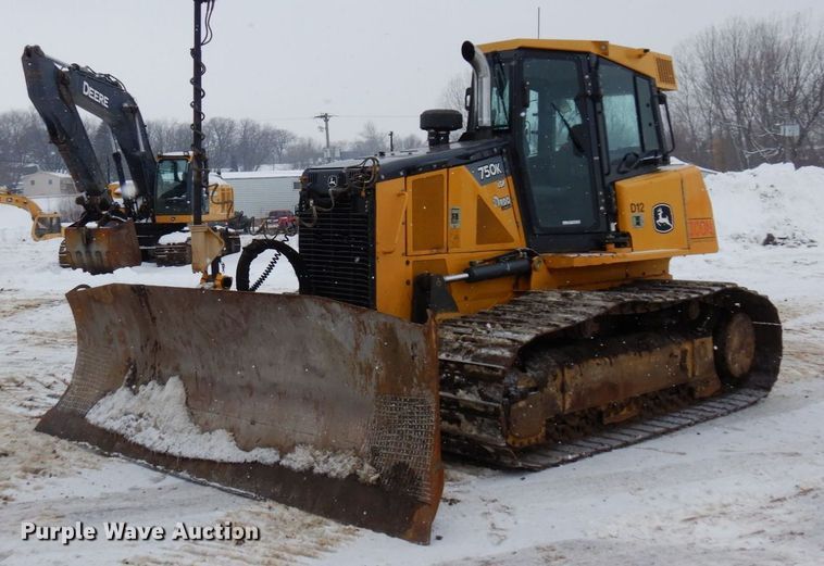 image for item AF9273 2014 John Deere 750K LGP  dozer