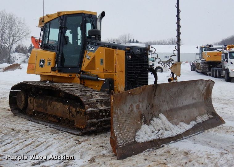 image for item AF9273 2014 John Deere 750K LGP  dozer