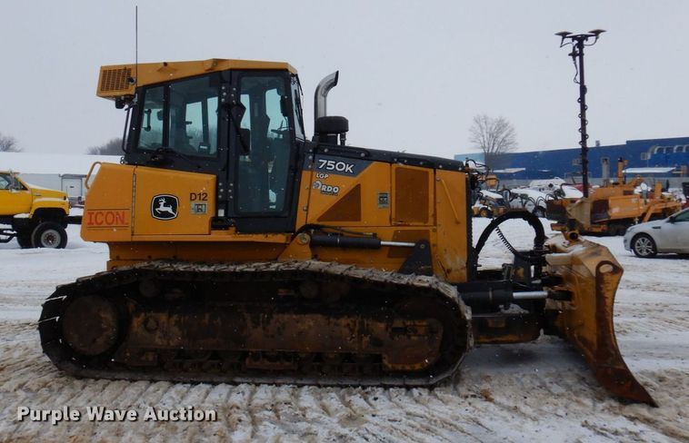 image for item AF9273 2014 John Deere 750K LGP  dozer