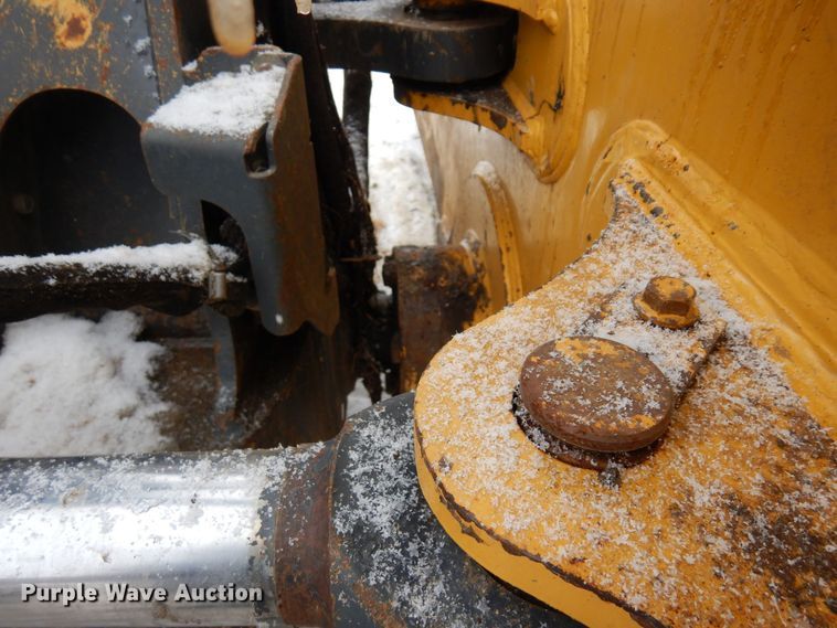 image for item AF9273 2014 John Deere 750K LGP  dozer