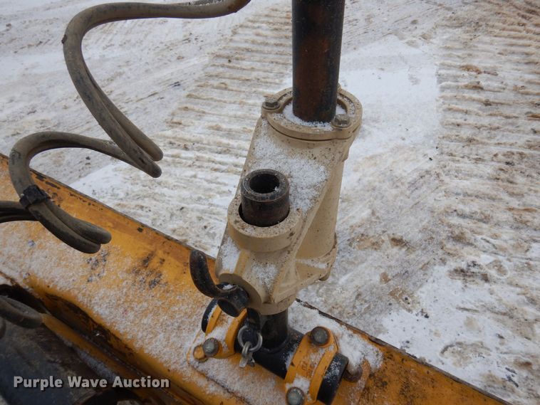 image for item AF9273 2014 John Deere 750K LGP  dozer