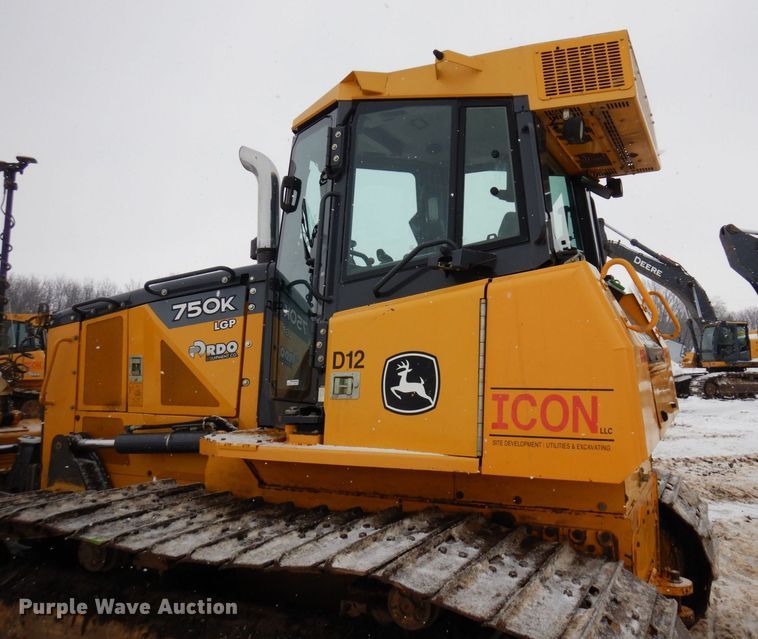image for item AF9273 2014 John Deere 750K LGP  dozer