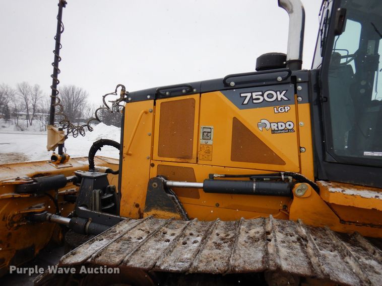 image for item AF9273 2014 John Deere 750K LGP  dozer