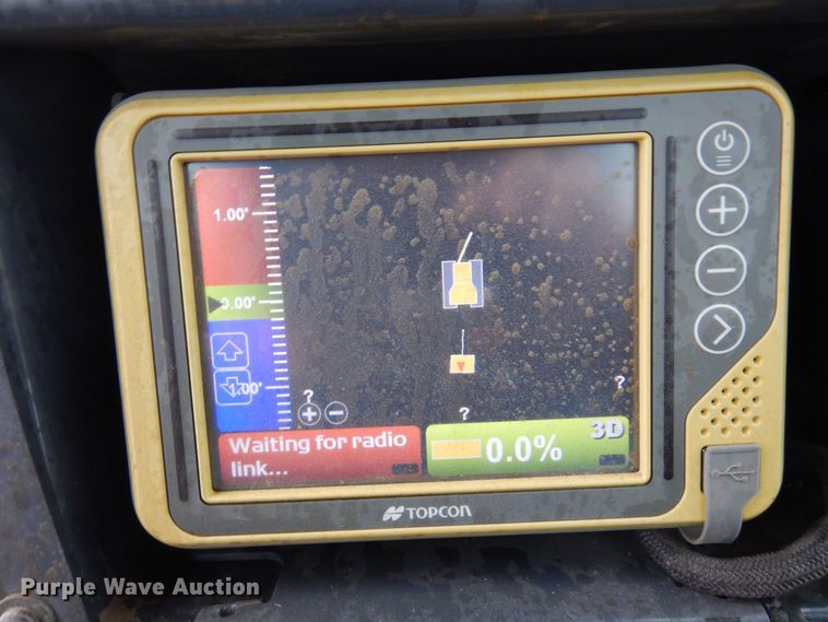 image for item AF9273 2014 John Deere 750K LGP  dozer