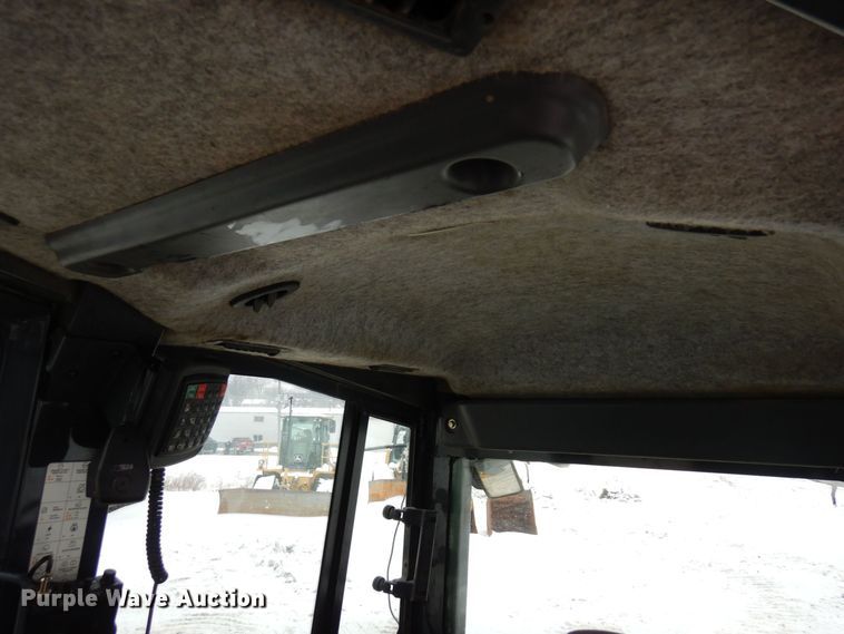 image for item AF9273 2014 John Deere 750K LGP  dozer