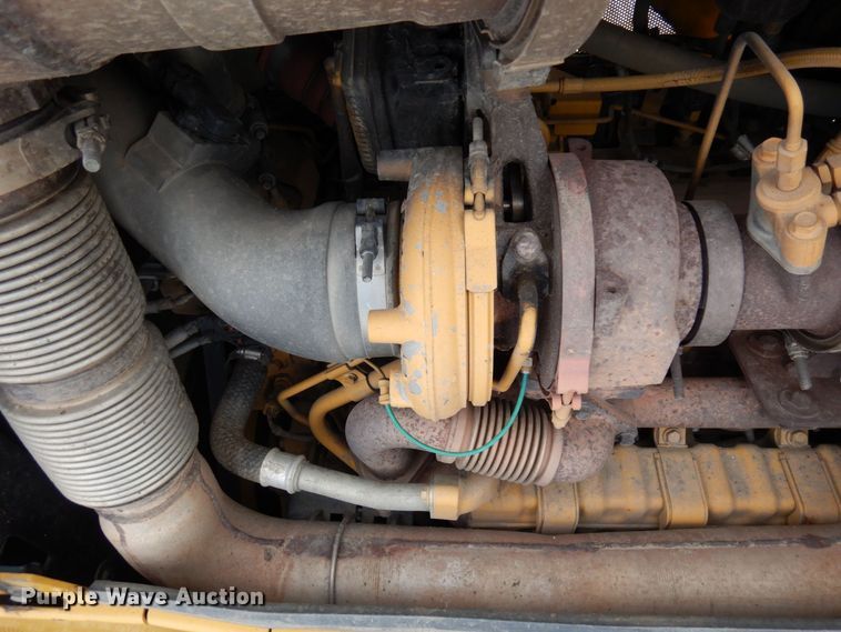 image for item AF9273 2014 John Deere 750K LGP  dozer